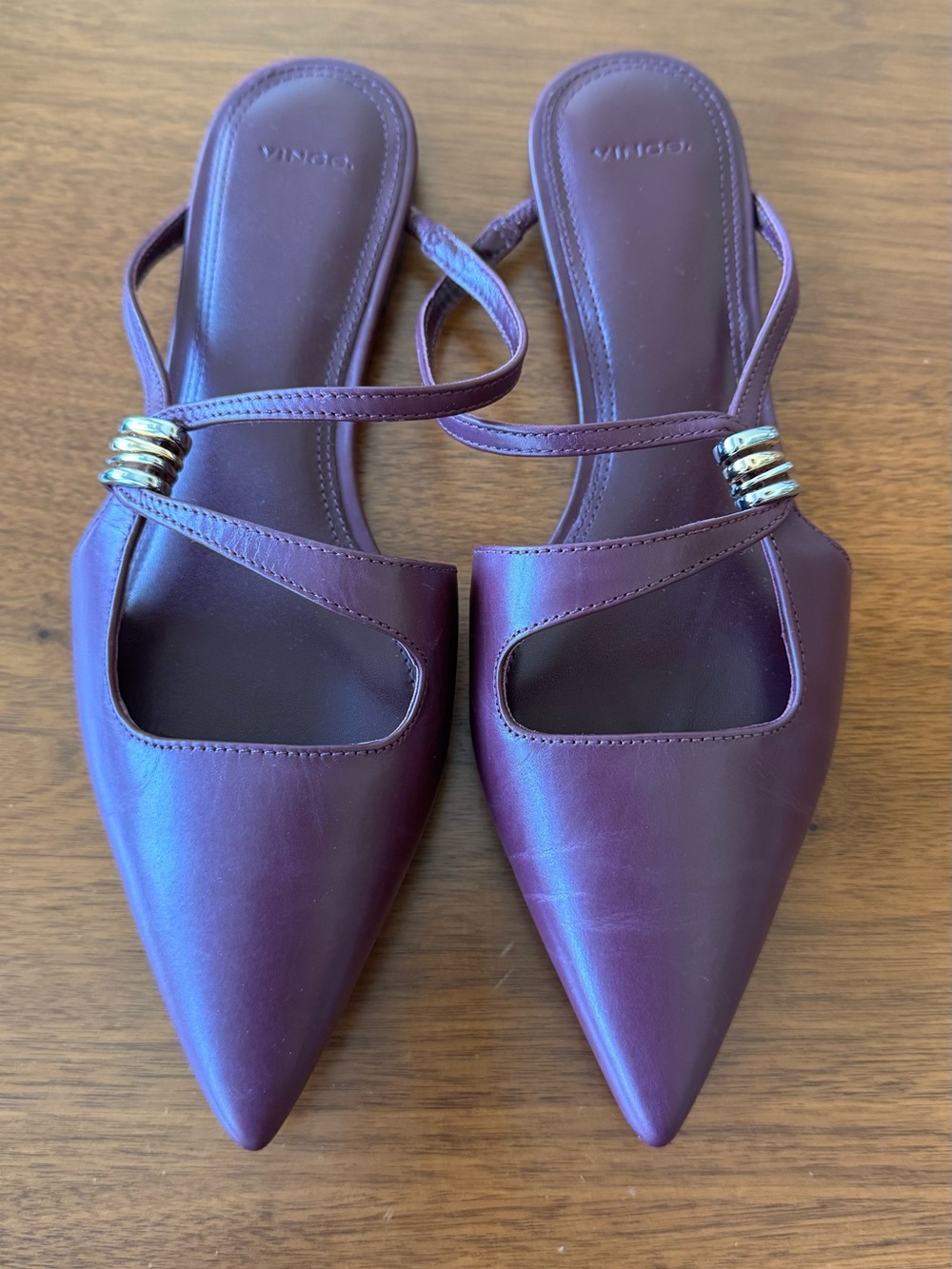 Vince Gilia Deep Cherry Burgundy Leather Strappy Pointed Toe Flat Mules size 7.5 - Picture 2 of 10